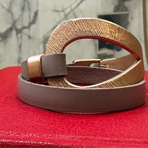 SACHI | DOUBLE WRAP BRACELET - Picture 2 of 6